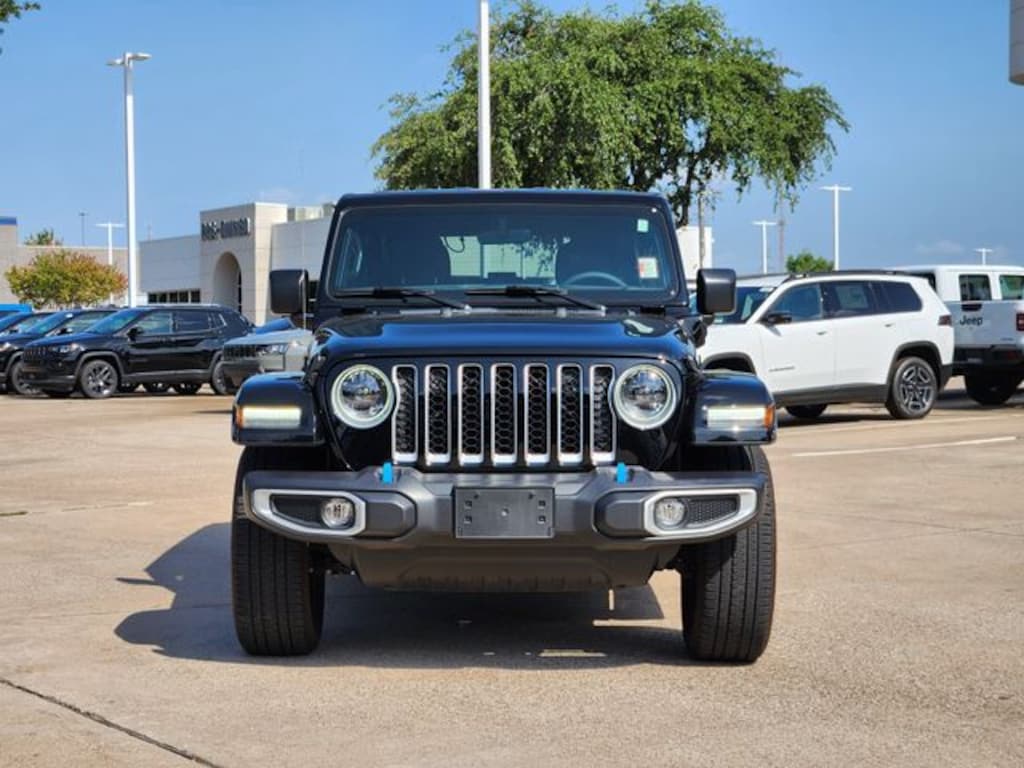 Used 2023 Jeep Wrangler 4xe Sahara SUV