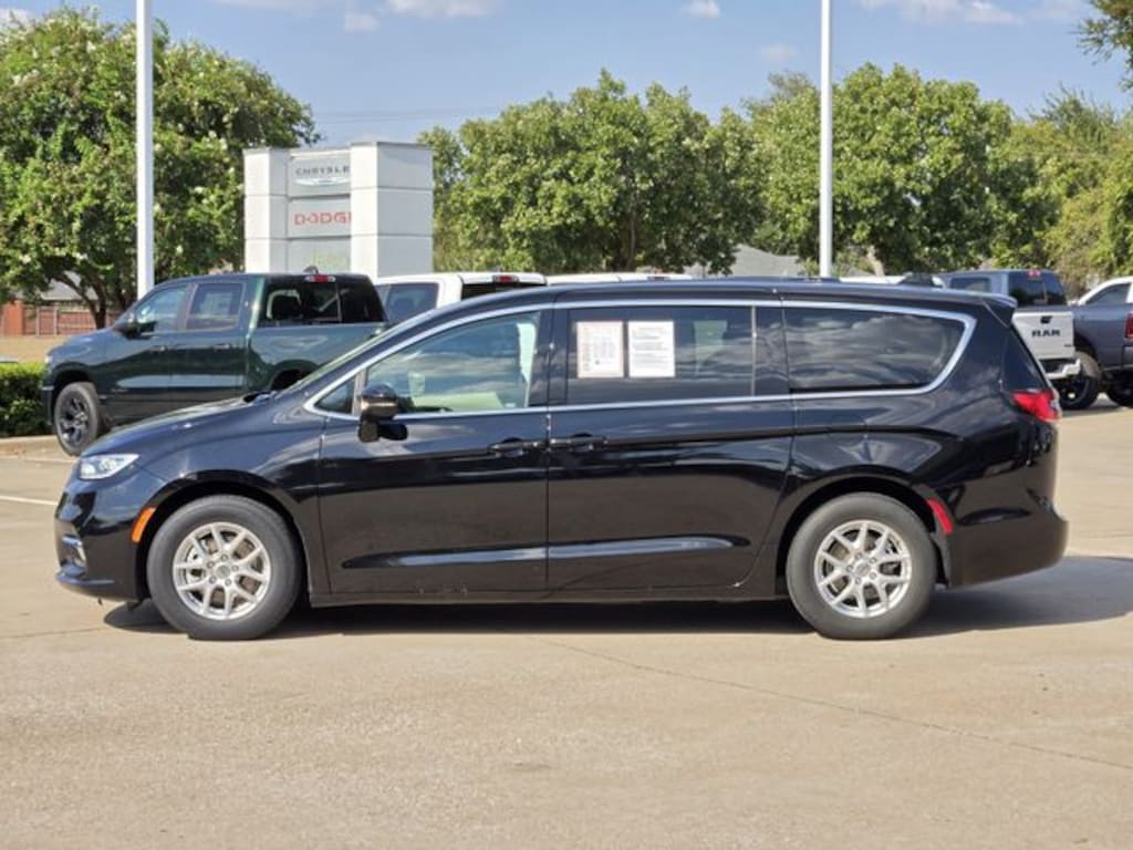 Certified 2024 Chrysler Pacifica Touring L Van Passenger Van