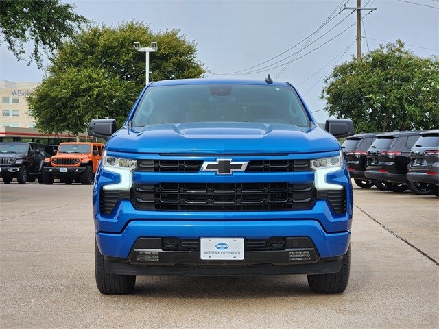 2023 Chevrolet Silverado 1500 RST photo 2