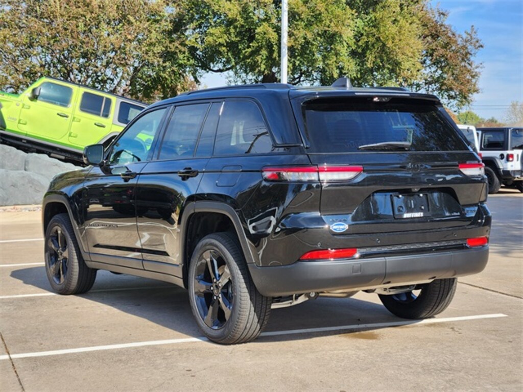 New 2025 Jeep Grand Cherokee LIMITED 4X4 Sport Utility