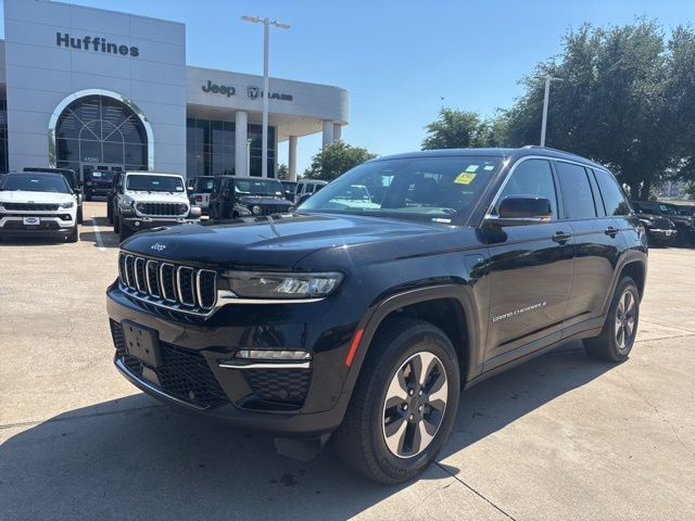 2022 Jeep Grand Cherokee 4xe 4x4's photo