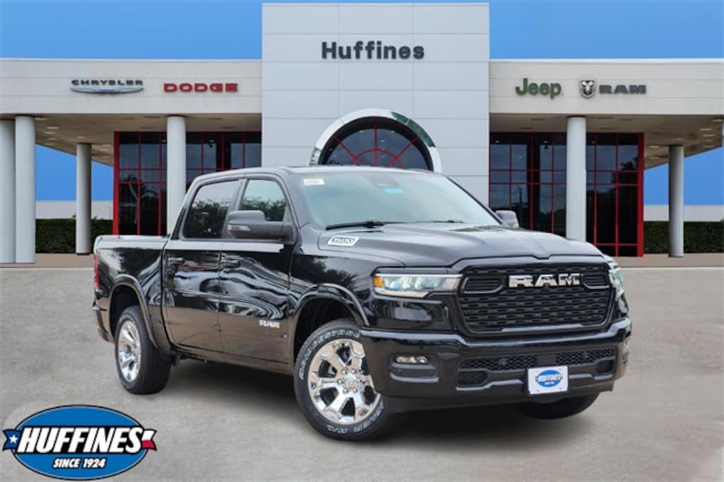 New 2026 Ram 1500 BIG HORN CREW CAB 4X2 5'7 BOX Pickup