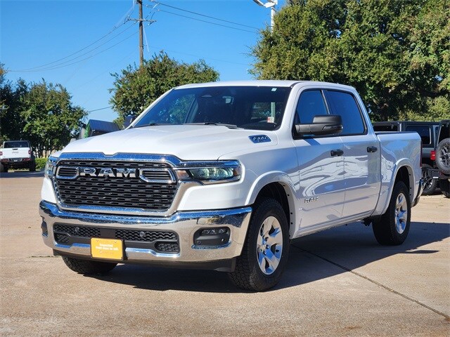 2025 Ram 1500 Big Horn Lone Star photo 3