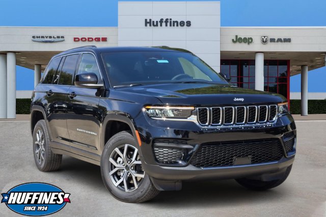 2027 Jeep Grand Cherokee LAREDO 4X4 Sport Utility