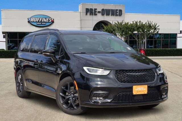 2025 Chrysler Pacifica