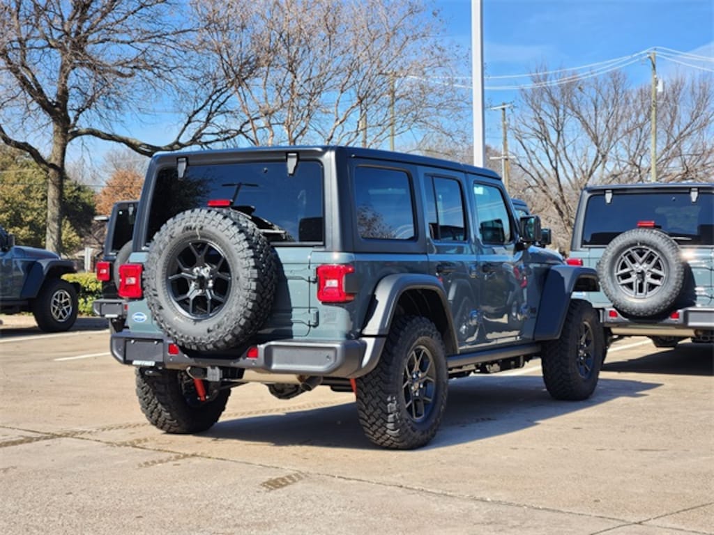 New 2026 Jeep Wrangler 4-DOOR WILLYS Sport Utility