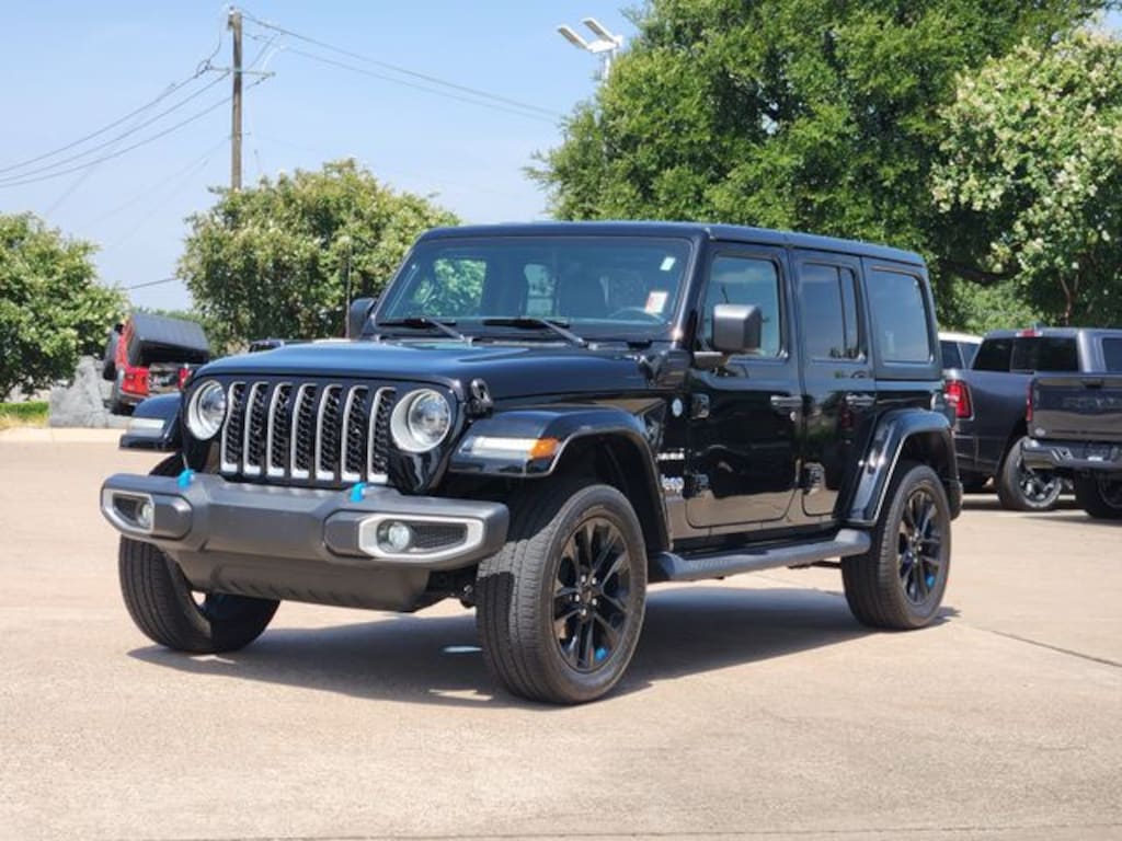 Used 2023 Jeep Wrangler 4xe Sahara SUV