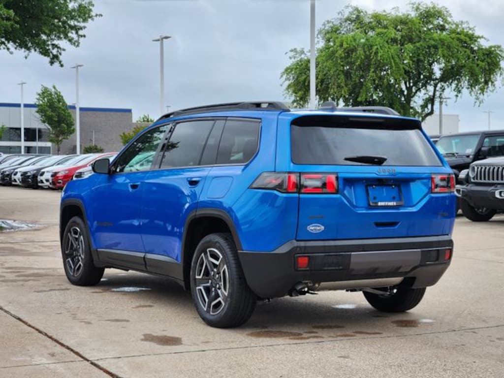 New 2026 Jeep Cherokee LAREDO 4X4 Sport Utility