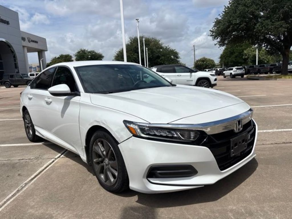 Used 2019 Honda Accord LX Sedan