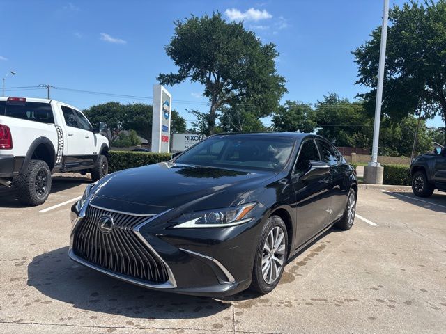 2020 Lexus ES 350 350's photo