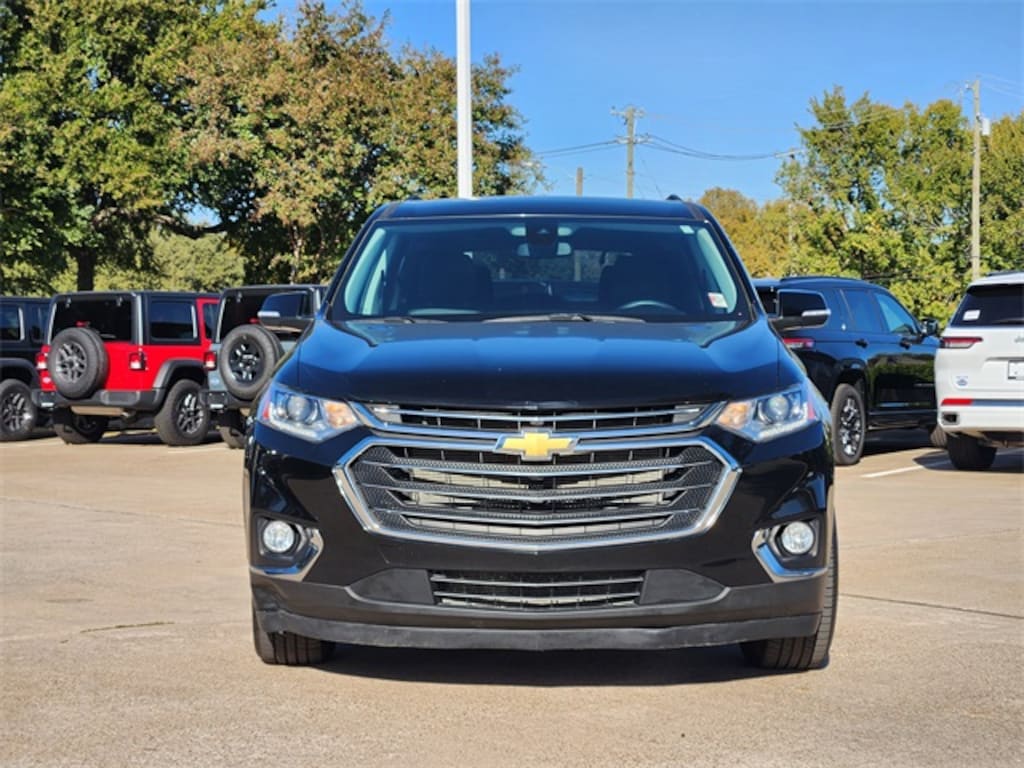 Used 2021 Chevrolet Traverse LT Cloth w/1LT SUV