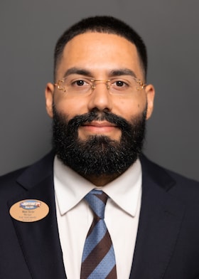 Staff member Matt Soler from e22f4b5cf67a