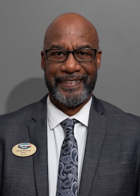 Staff member Rodney Hutchinson from e22f4b5cf67a