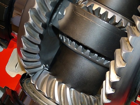 cross-section of a transmission in a car