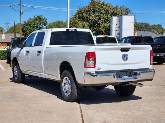 2024 Ram 2500 Tradesman photo 4