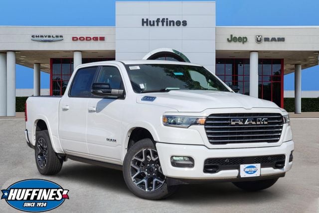 New 2026 Ram 1500 LARAMIE CREW CAB 4X4 5'7 BOX