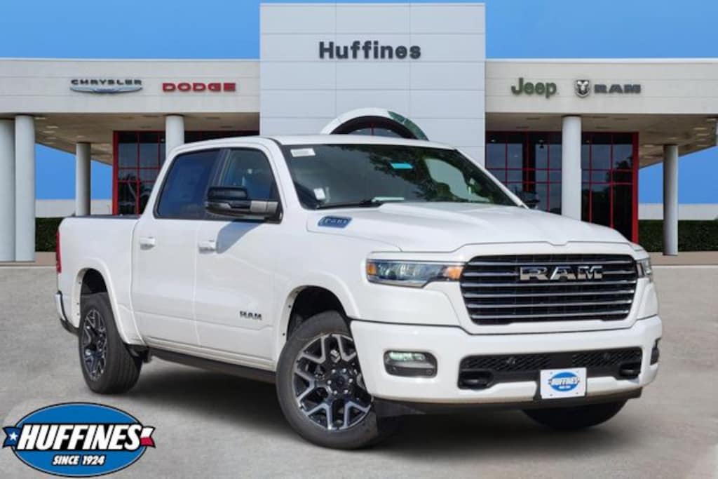 New 2026 Ram 1500 LARAMIE CREW CAB 4X4 5'7 BOX Pickup