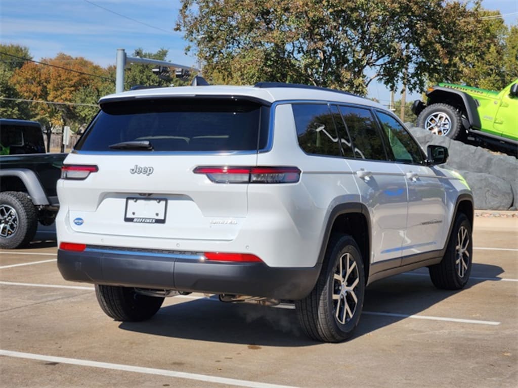 New 2025 Jeep Grand Cherokee L LIMITED 4X2 Sport Utility