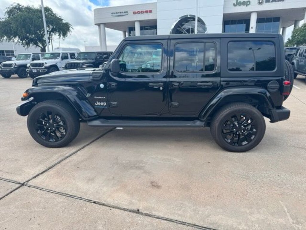 Used 2023 Jeep Wrangler 4xe Sahara SUV