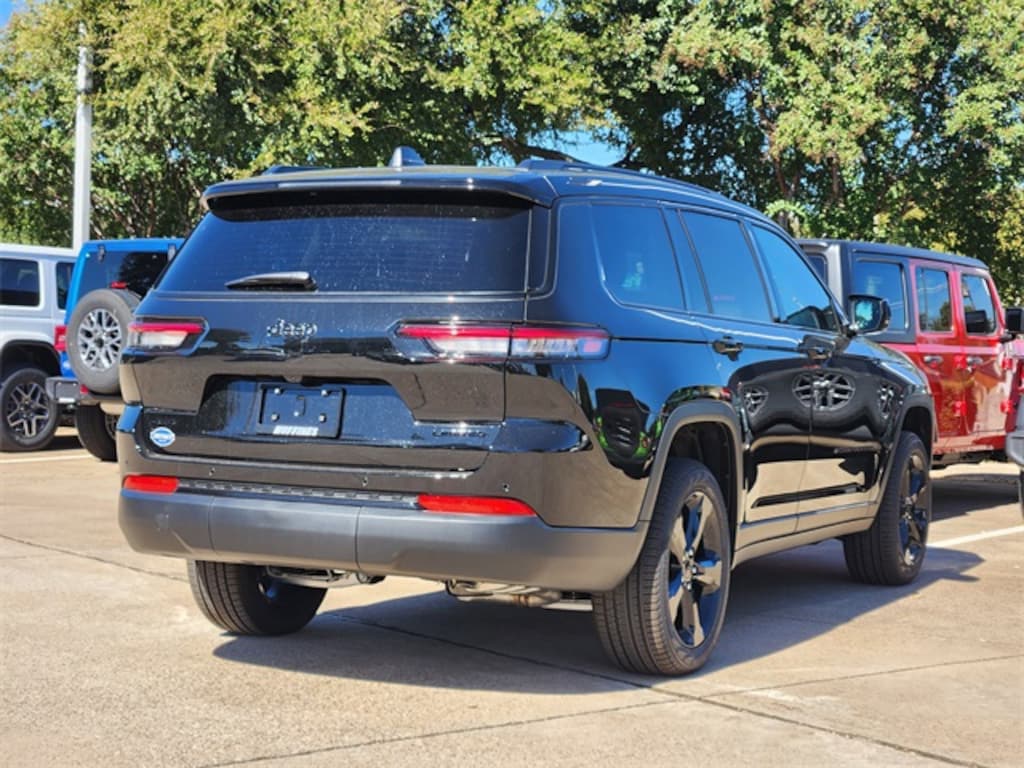 New 2025 Jeep Grand Cherokee L LIMITED 4X4 Sport Utility