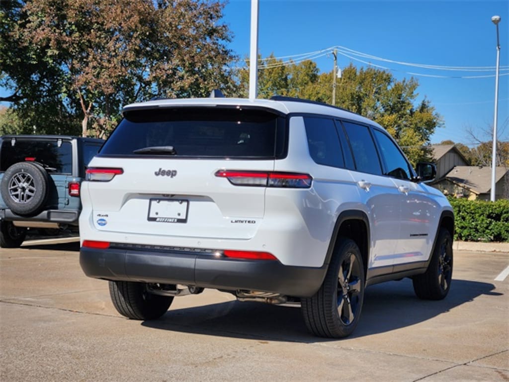 New 2025 Jeep Grand Cherokee L LIMITED 4X4 Sport Utility