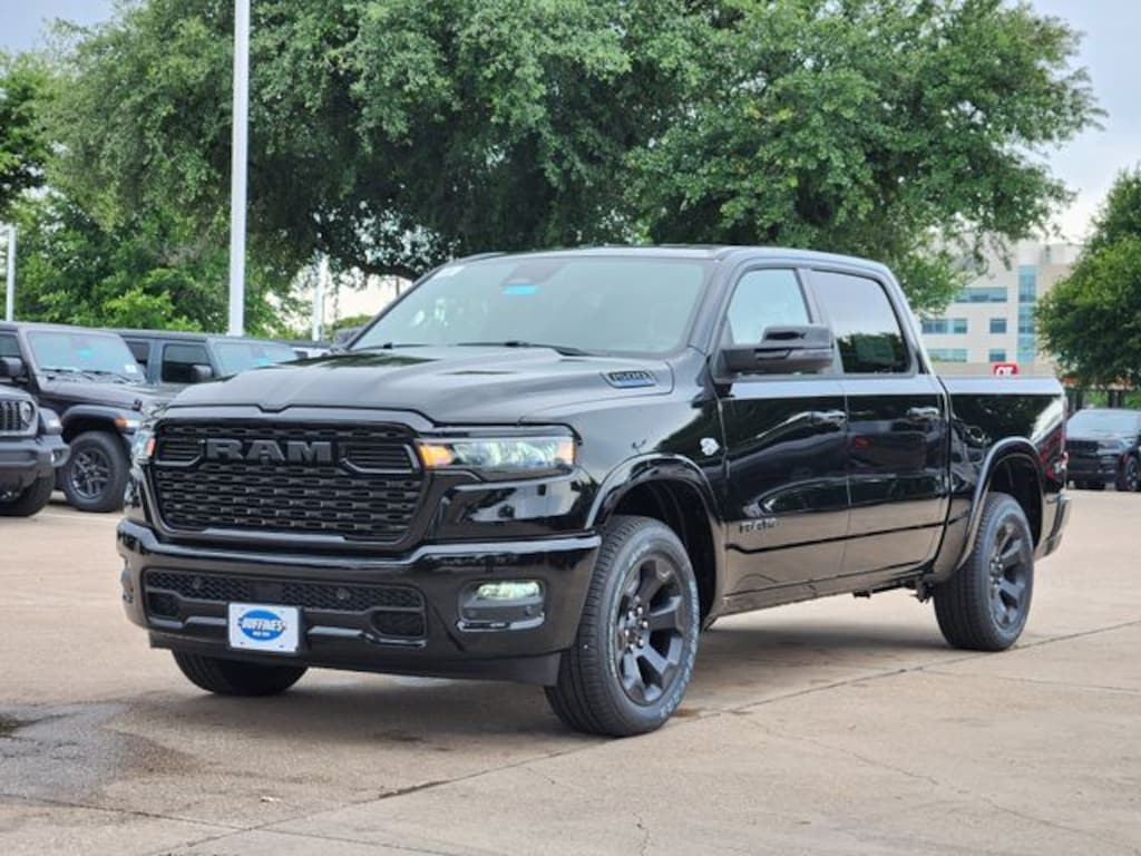 New 2026 Ram 1500 LONE STAR CREW CAB 4X2 5'7 BOX Pickup