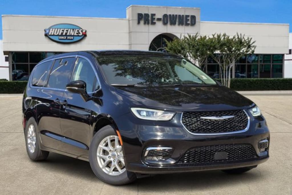 Certified 2024 Chrysler Pacifica Touring L Van Passenger Van