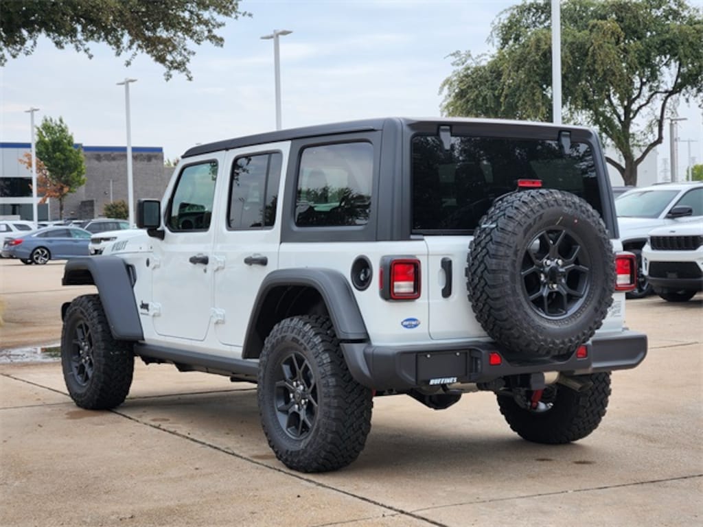 New 2026 Jeep Wrangler 4-DOOR WILLYS Sport Utility