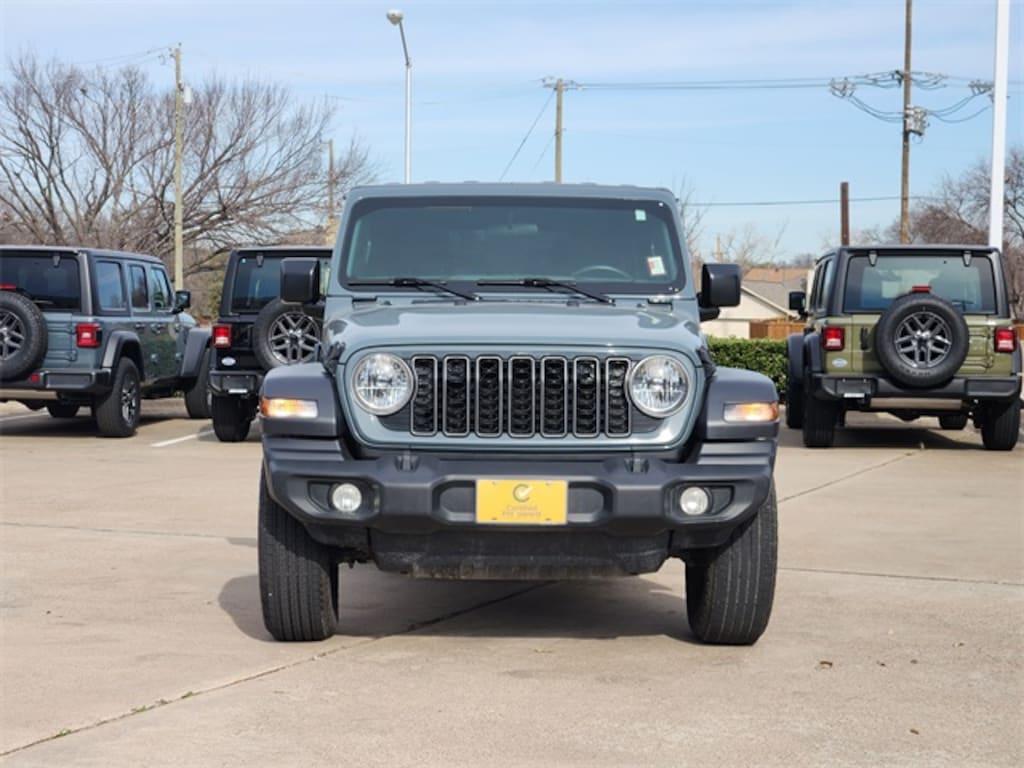 Used 2025 Jeep Wrangler Sport SUV