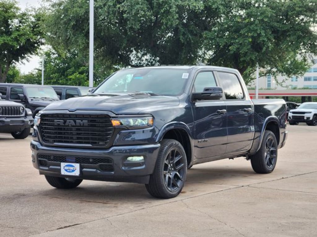 New 2026 Ram 1500 LARAMIE CREW CAB 4X4 5'7 BOX Pickup