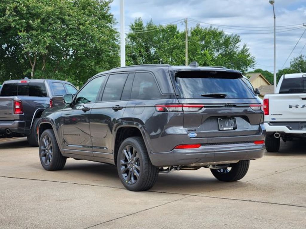 New 2026 Jeep Grand Cherokee LIMITED RESERVE 4X4 Sport Utility