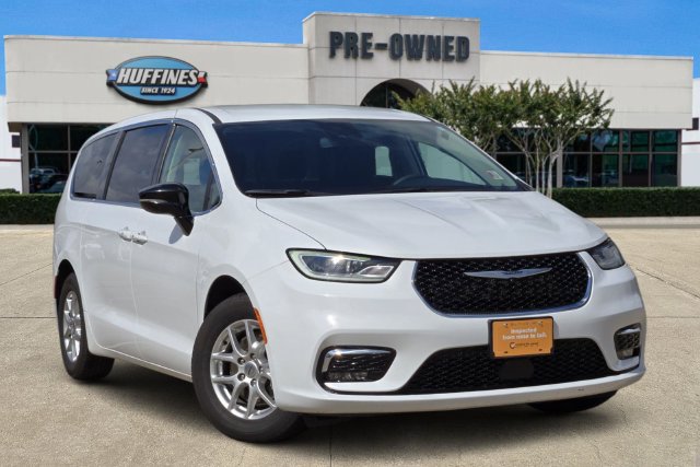 2024 Chrysler Pacifica Touring L Van Passenger Van