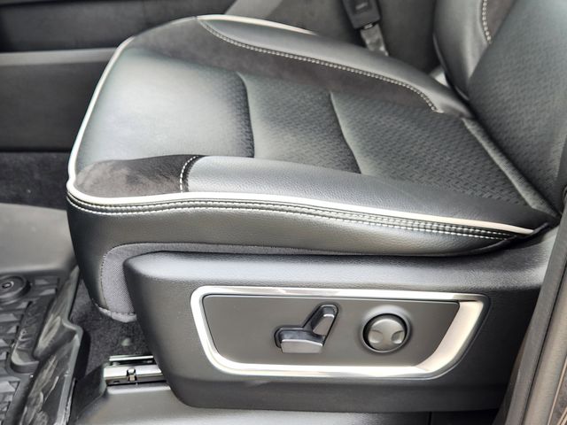 2026 RAM 1500 Laramie - Photo 20