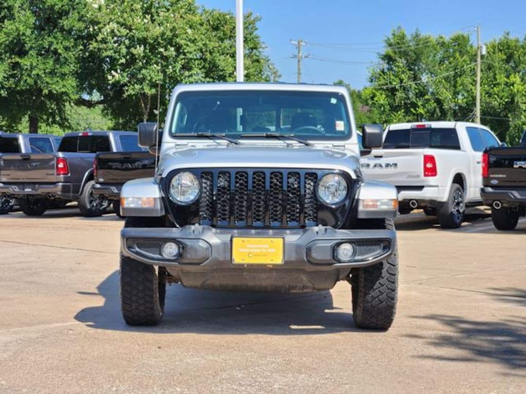 Certified 2022 Jeep Gladiator Sport Truck Crew Cab