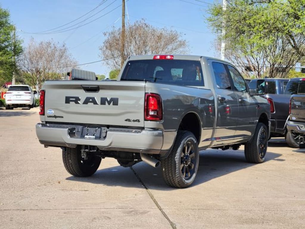 New 2026 Ram 2500 LONE STAR CREW CAB 4X4 6'4 BOX Pickup