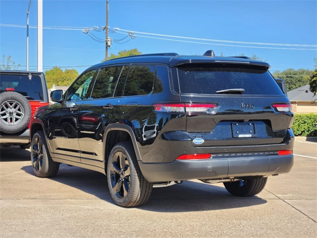 New 2025 Jeep Grand Cherokee L LIMITED 4X4 Sport Utility