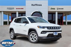 2025 Jeep Compass LATITUDE 4X4 Sport Utility