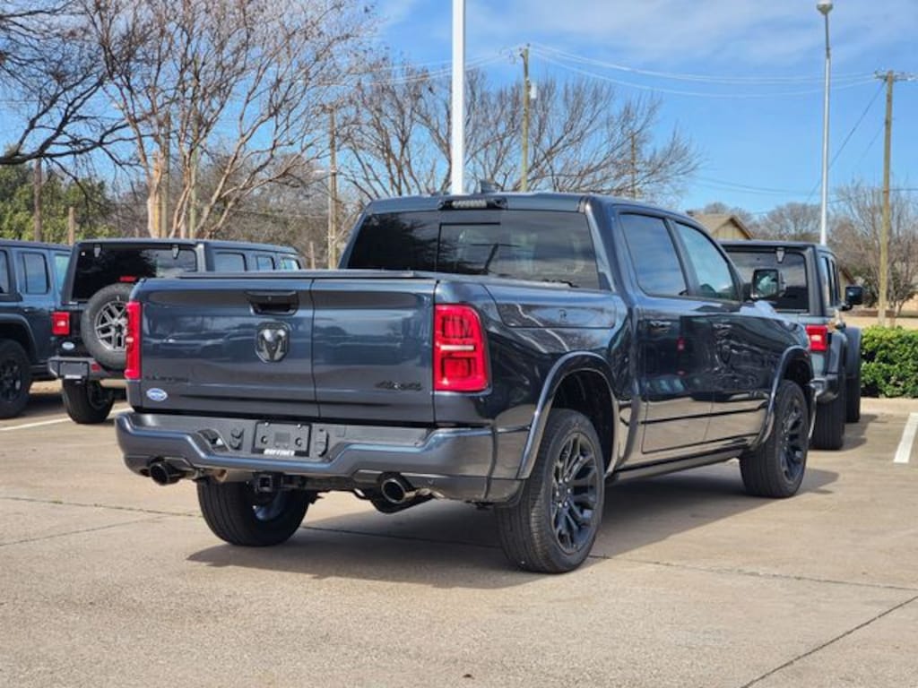 New 2026 Ram 1500 LIMITED CREW CAB 4X4 5'7 BOX Pickup