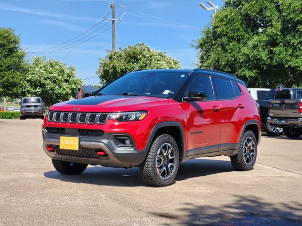 Used 2026 Jeep Compass Trailhawk SUV