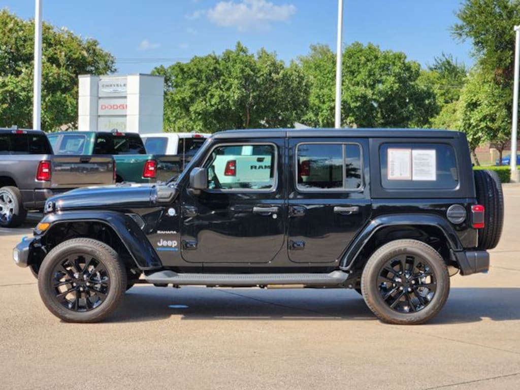 Used 2023 Jeep Wrangler 4xe Sahara SUV