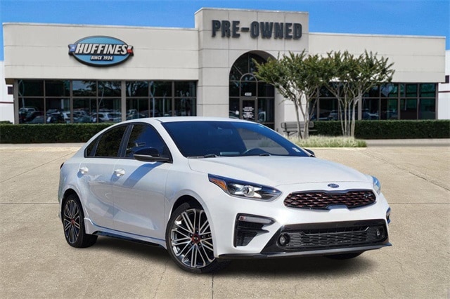 2020 Kia FORTE GT's photo