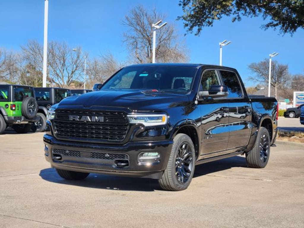 New 2026 Ram 1500 LIMITED CREW CAB 4X4 5'7 BOX Pickup