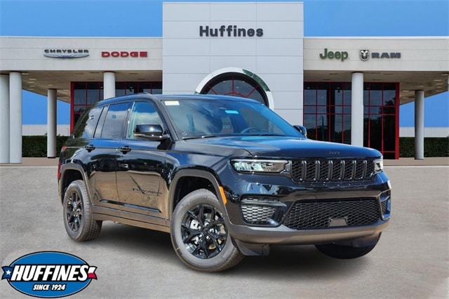 2025 Jeep Grand Cherokee Altitude's photo