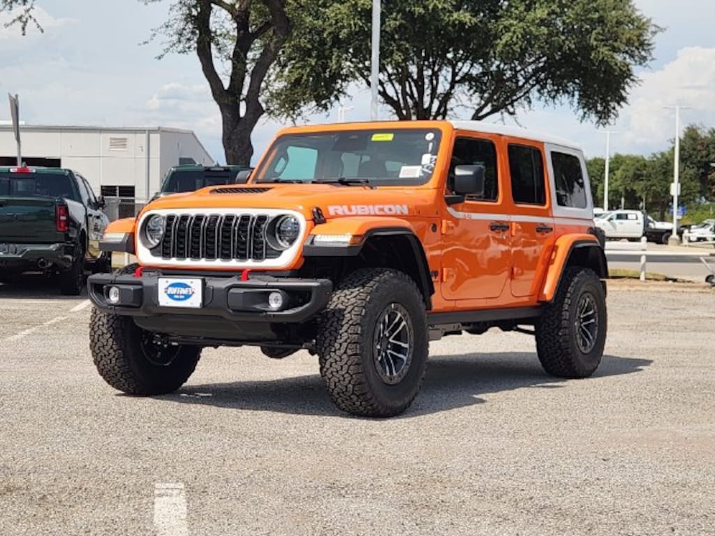 New 2026 Jeep Wrangler 4-DOOR RUBICON X Sport Utility
