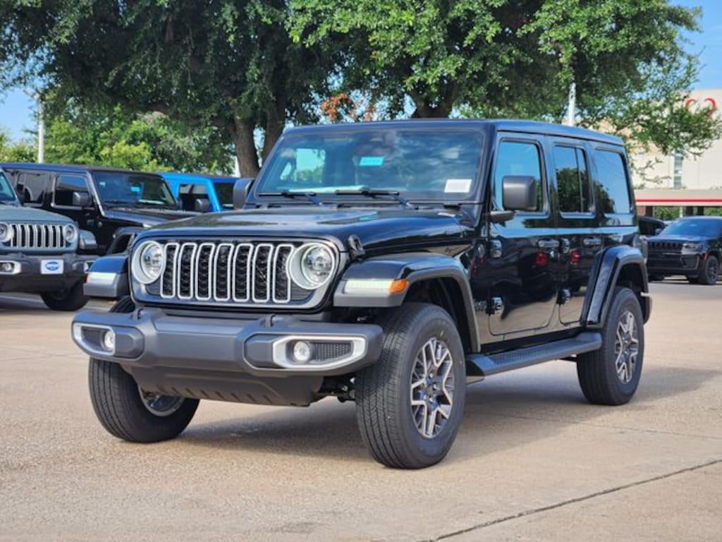 New 2026 Jeep Wrangler 4-DOOR SAHARA Sport Utility