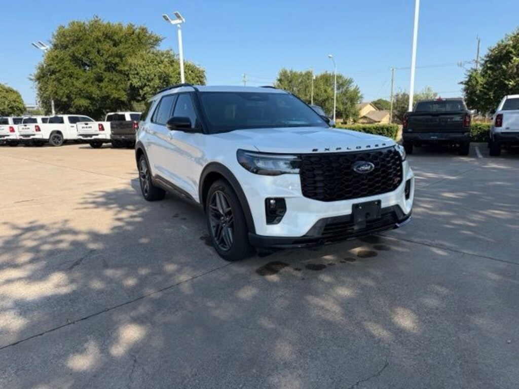Used 2025 Ford Explorer ST SUV