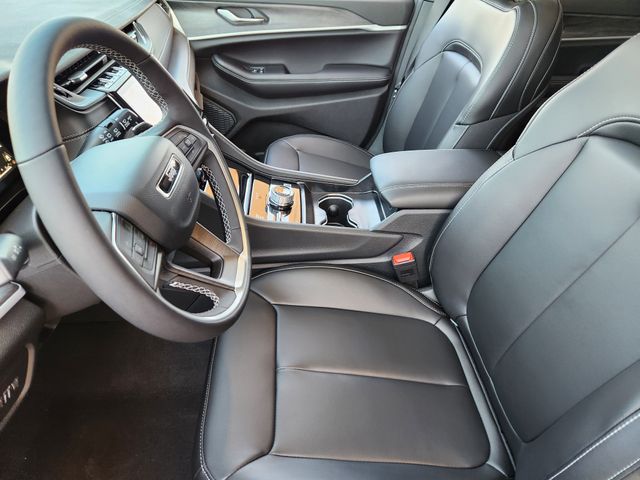 2025 Jeep Grand Cherokee L Limited - Photo 9
