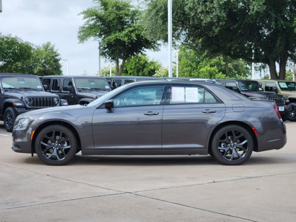 Certified 2023 Chrysler 300 Touring Sedan