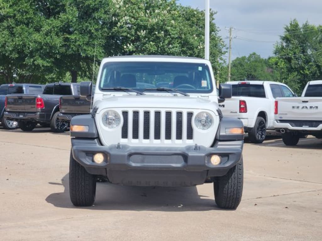 Used 2022 Jeep Wrangler Sport SUV