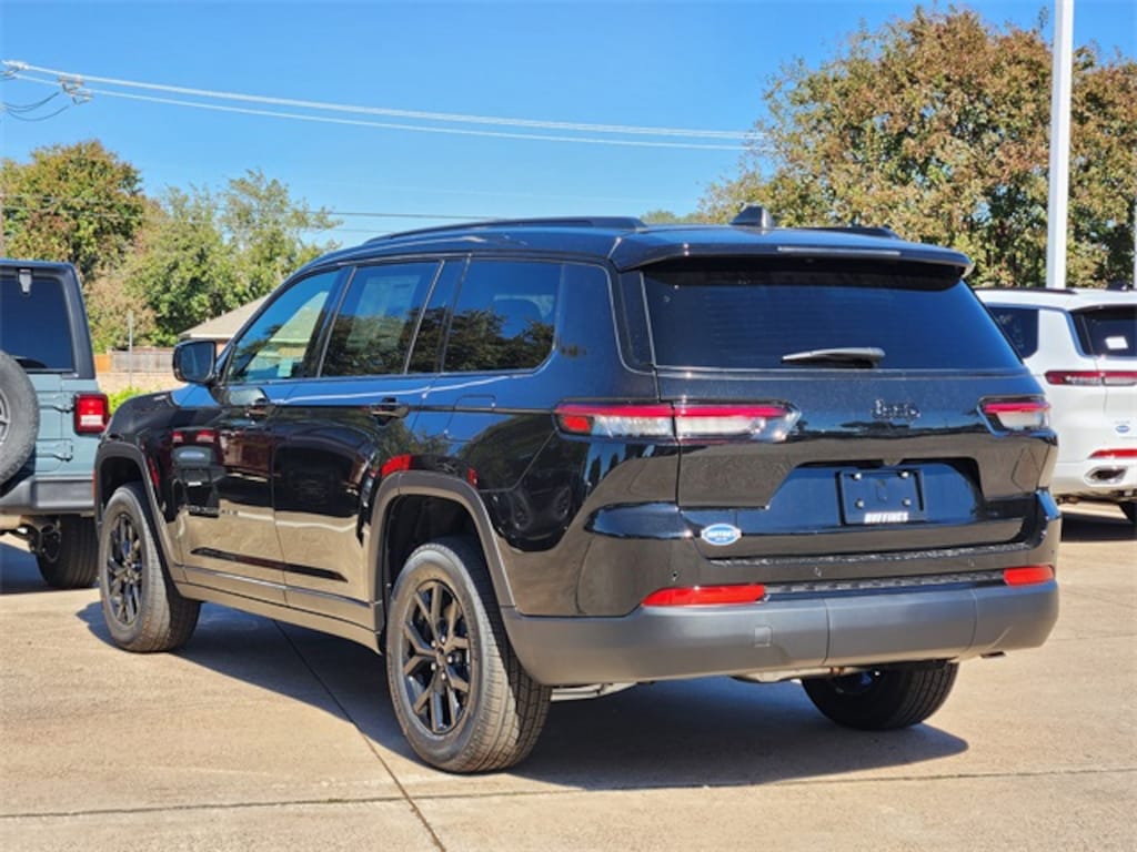 New 2025 Jeep Grand Cherokee L ALTITUDE X 4X2 Sport Utility